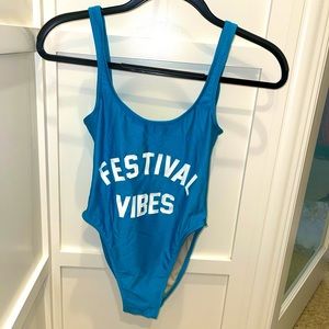 Private Party one piece “festival vibes” in blue